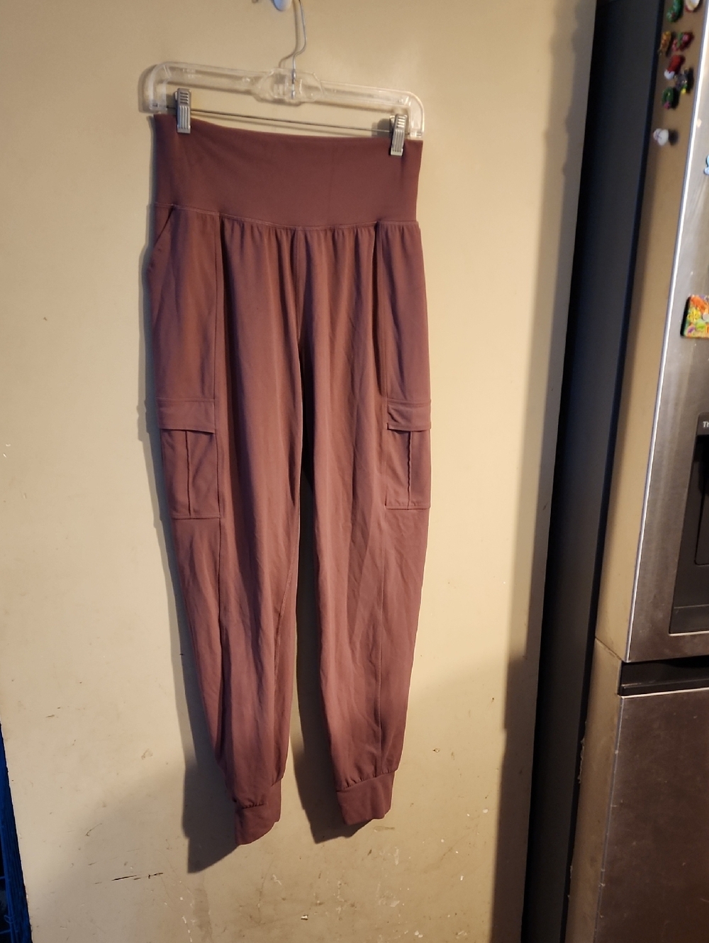 Athleta Salutation Cargo Jogger - Rust